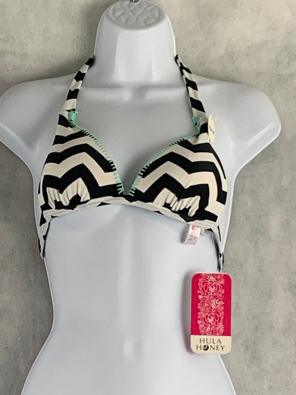 Hula Honey Juniors Push-Up Bikini Swim Top, Black White Chevron Stripe, XS
